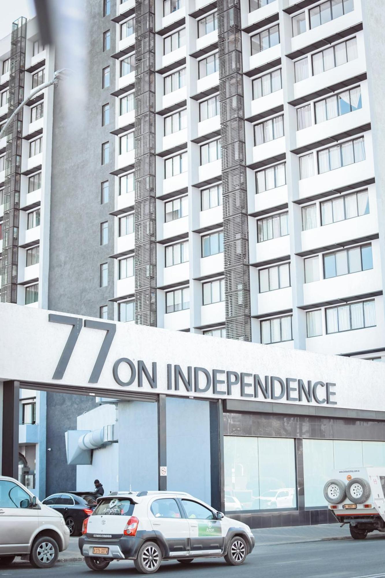 77 On Independence Apartments ウィントフーク エクステリア 写真