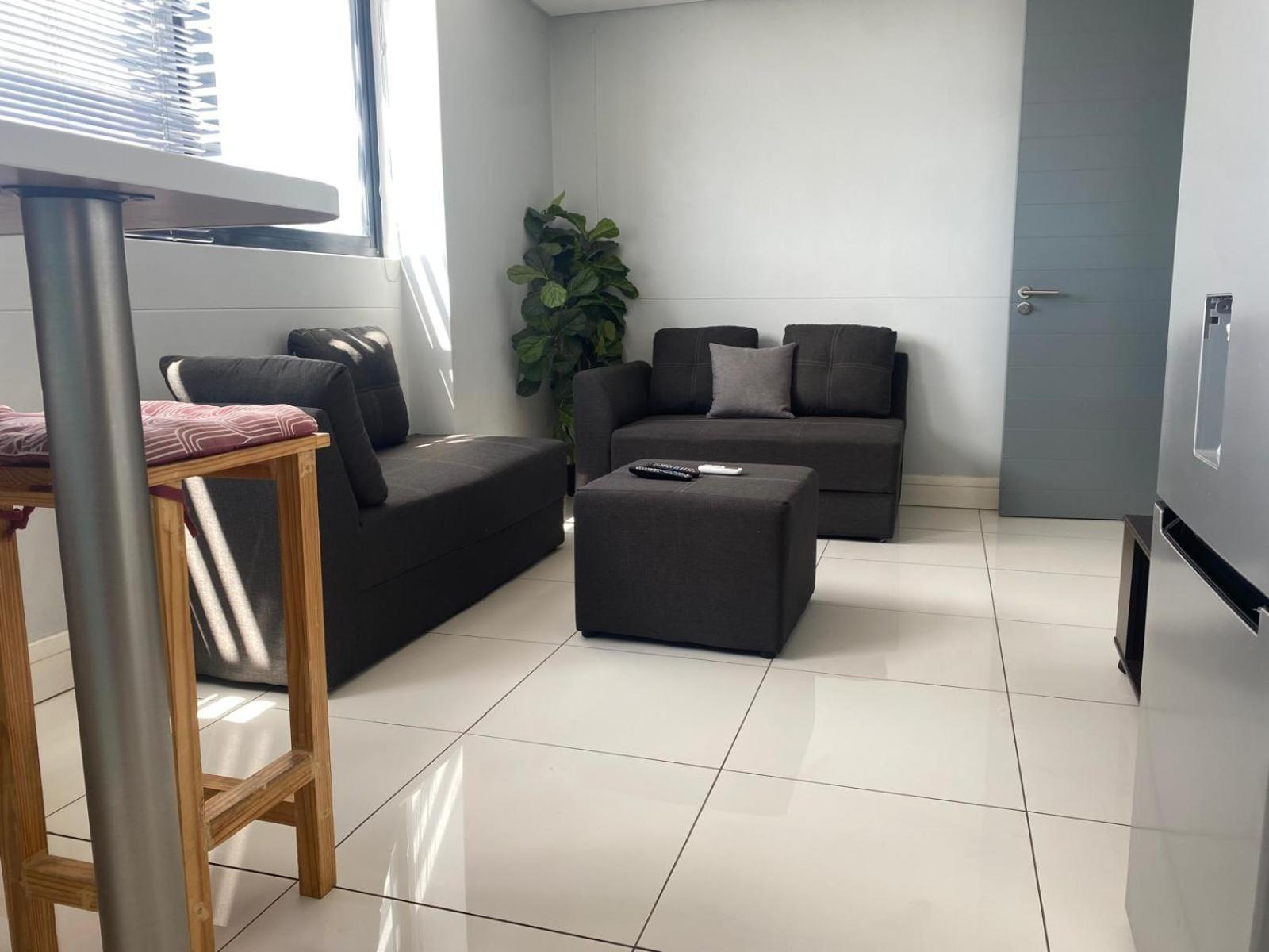 77 On Independence Apartments ウィントフーク エクステリア 写真